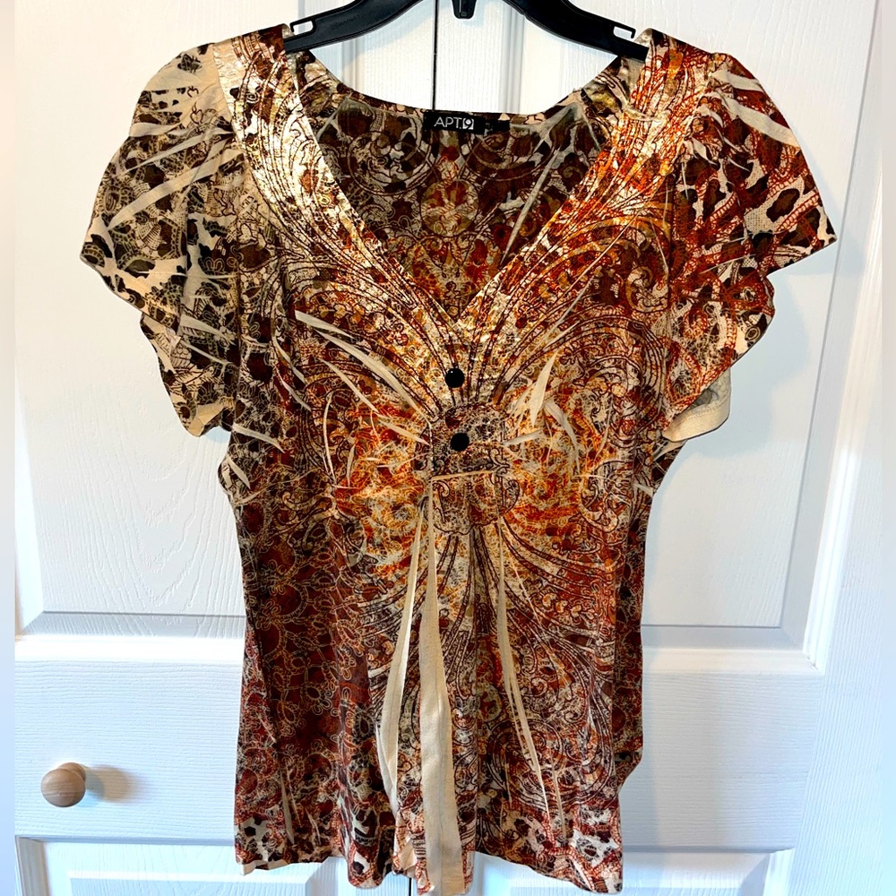 APT 9 multicolored XL blouse in great used condition.